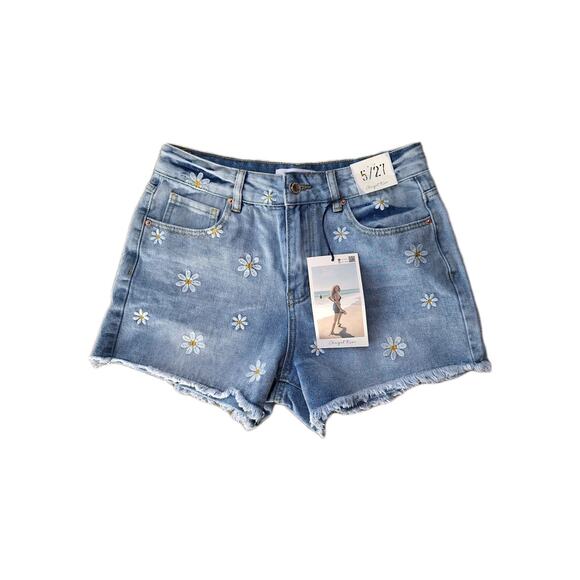 Angel Kiss Size 5/27 Denim Flower Petal Shorts Nwt - Picture 1 of 7